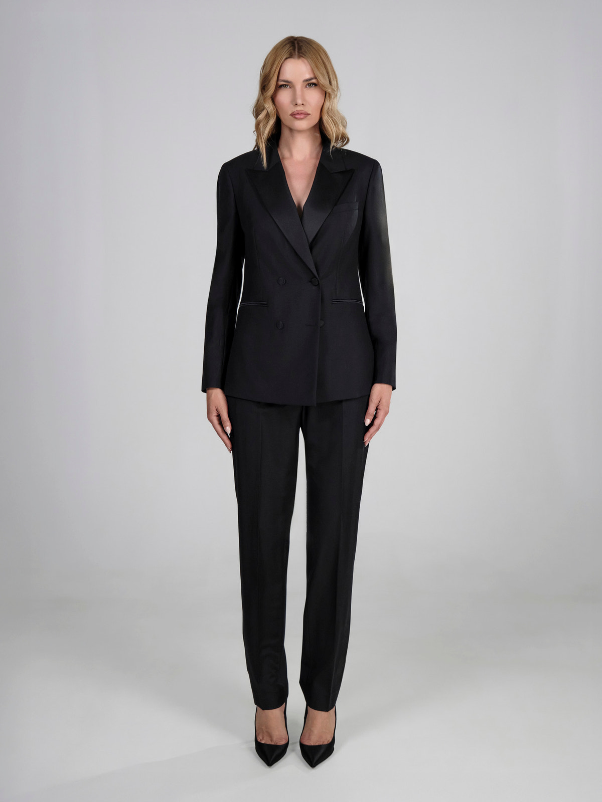 Black Consiglieri DONNA women's tuxedo with lustrous lapels and tapered trousers