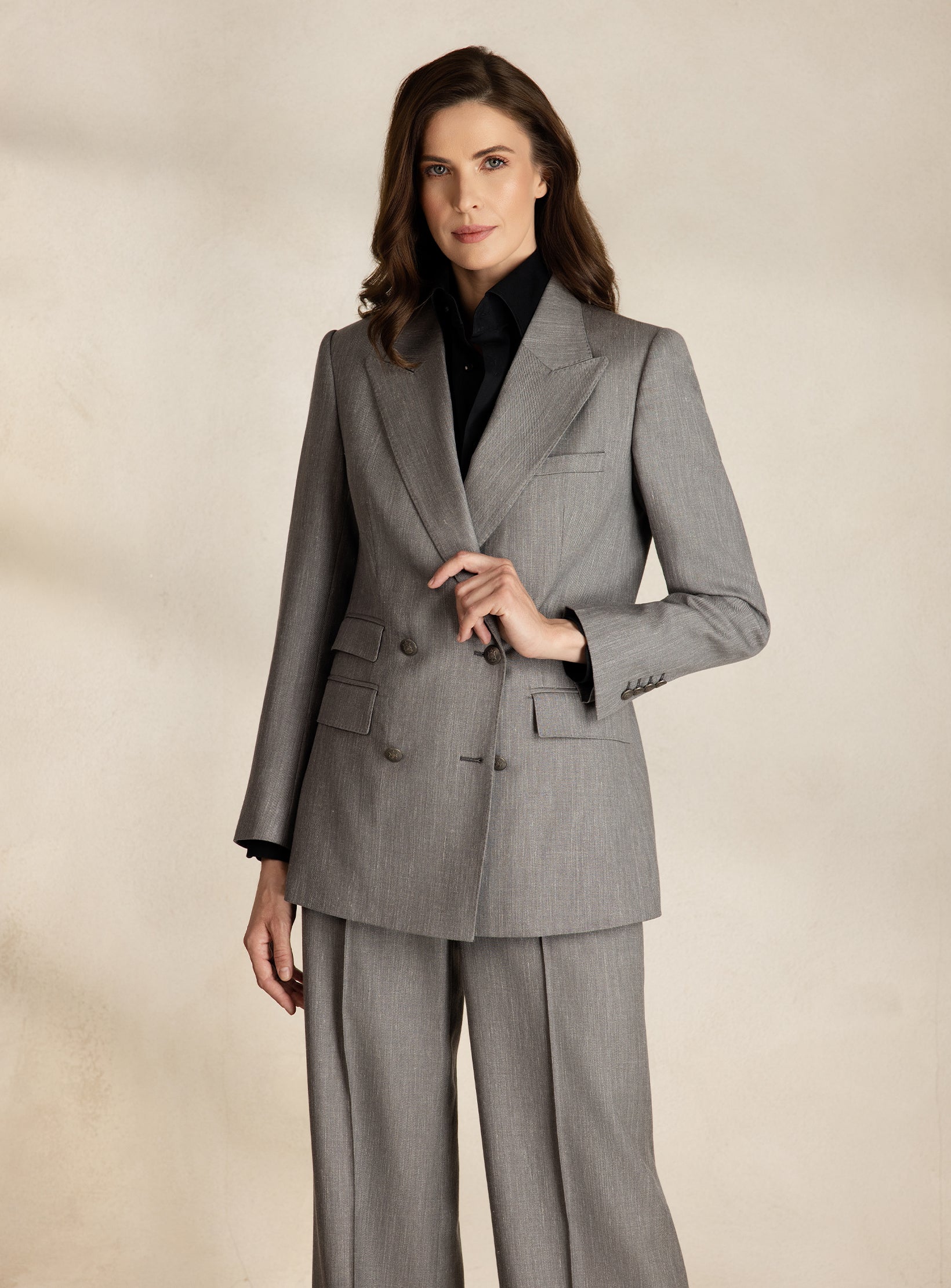 CANNES SUIT