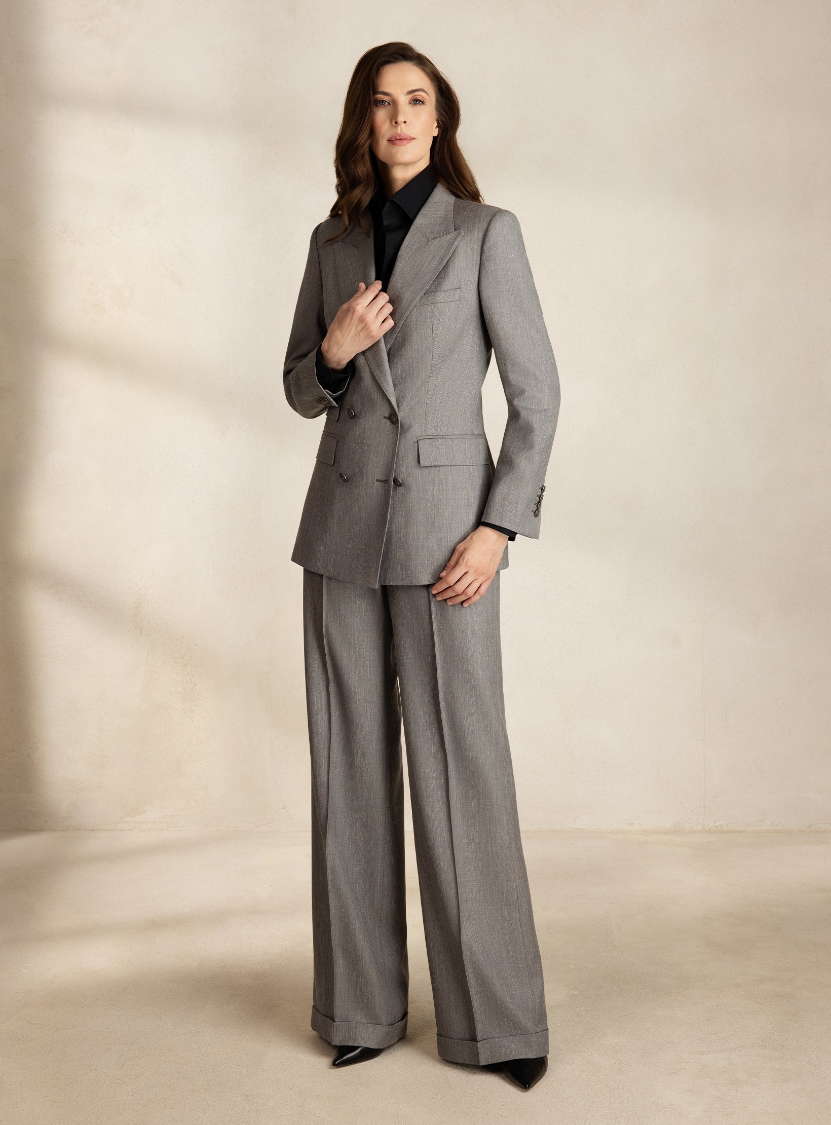CANNES SUIT