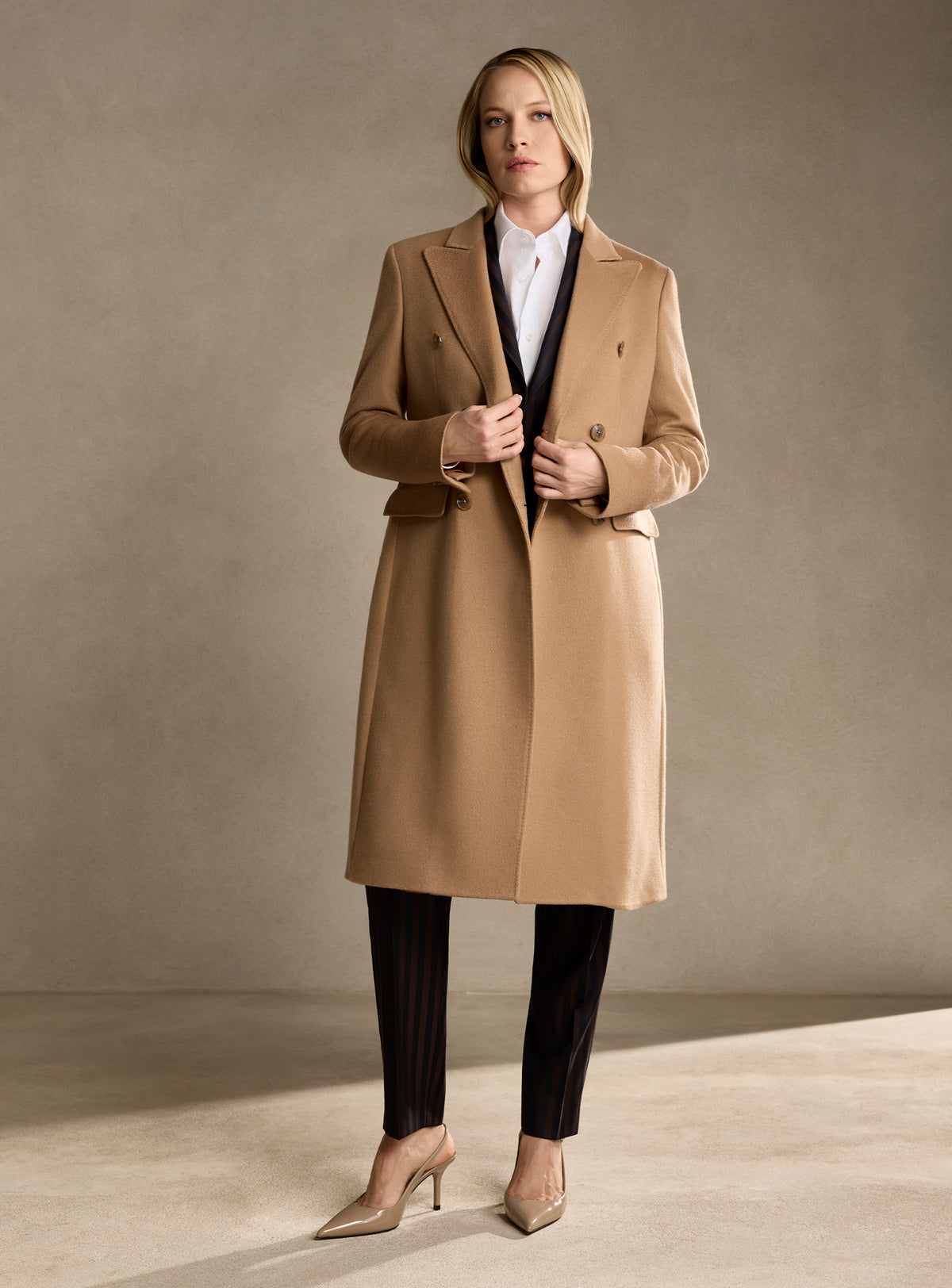 THE AUDREY COAT