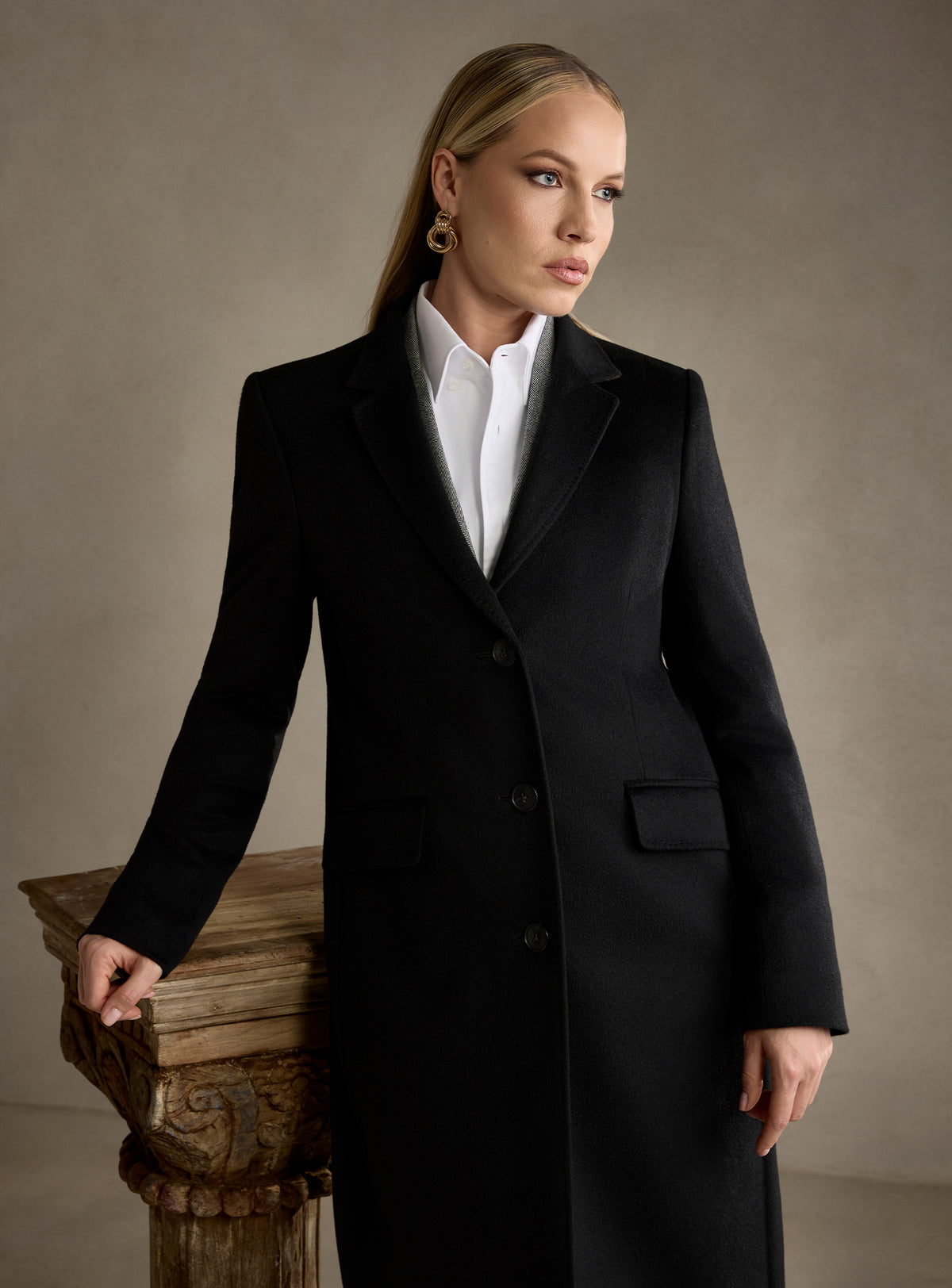 THE ELIZABETH COAT