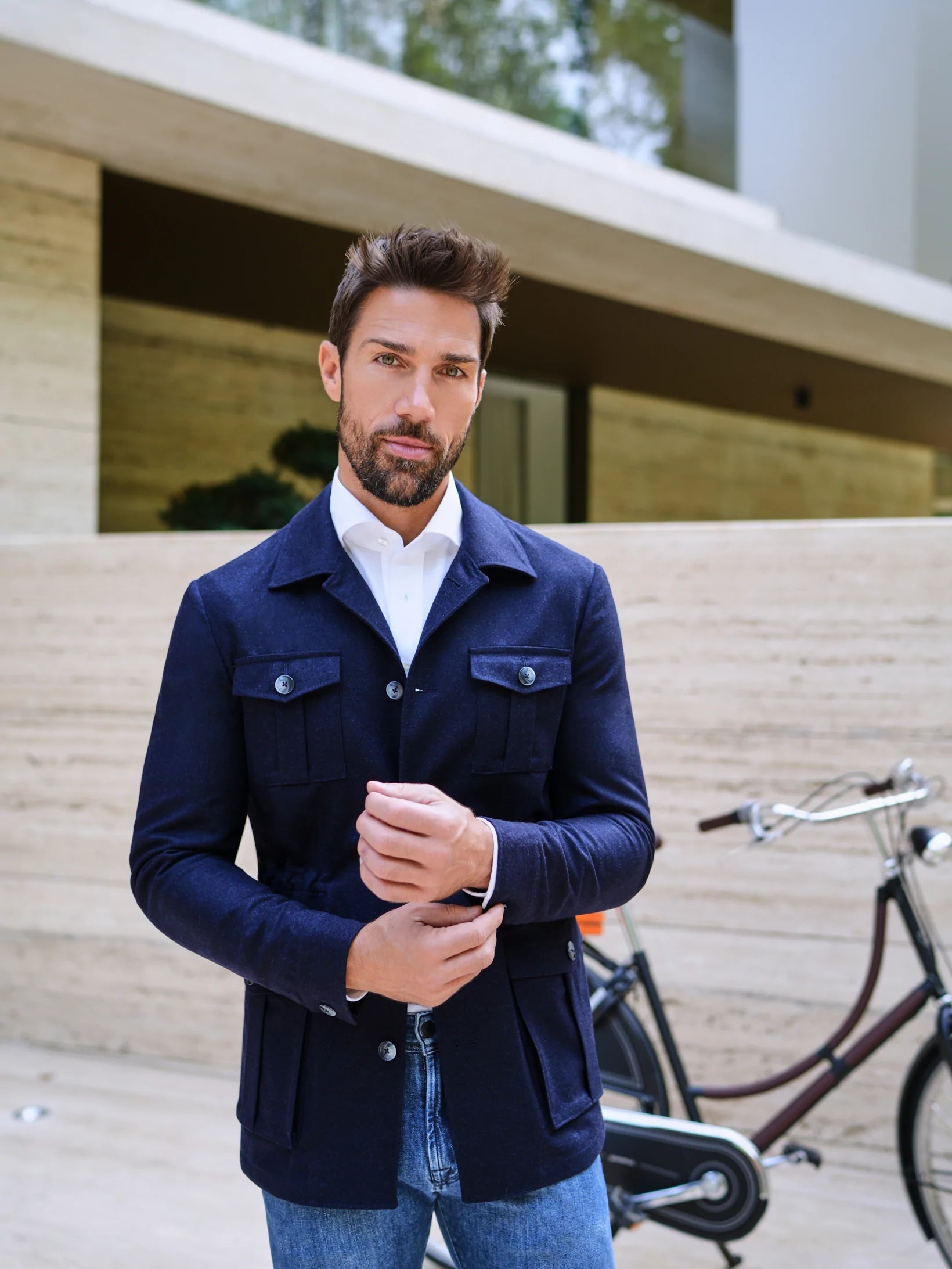 Ținuta Casual Ferrara Consiglieri