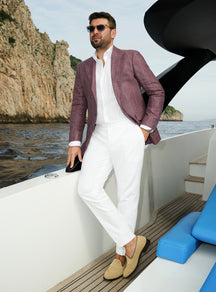 Burgundy Consiglieri blazer with a white shirt, white trousers and beige loafers
