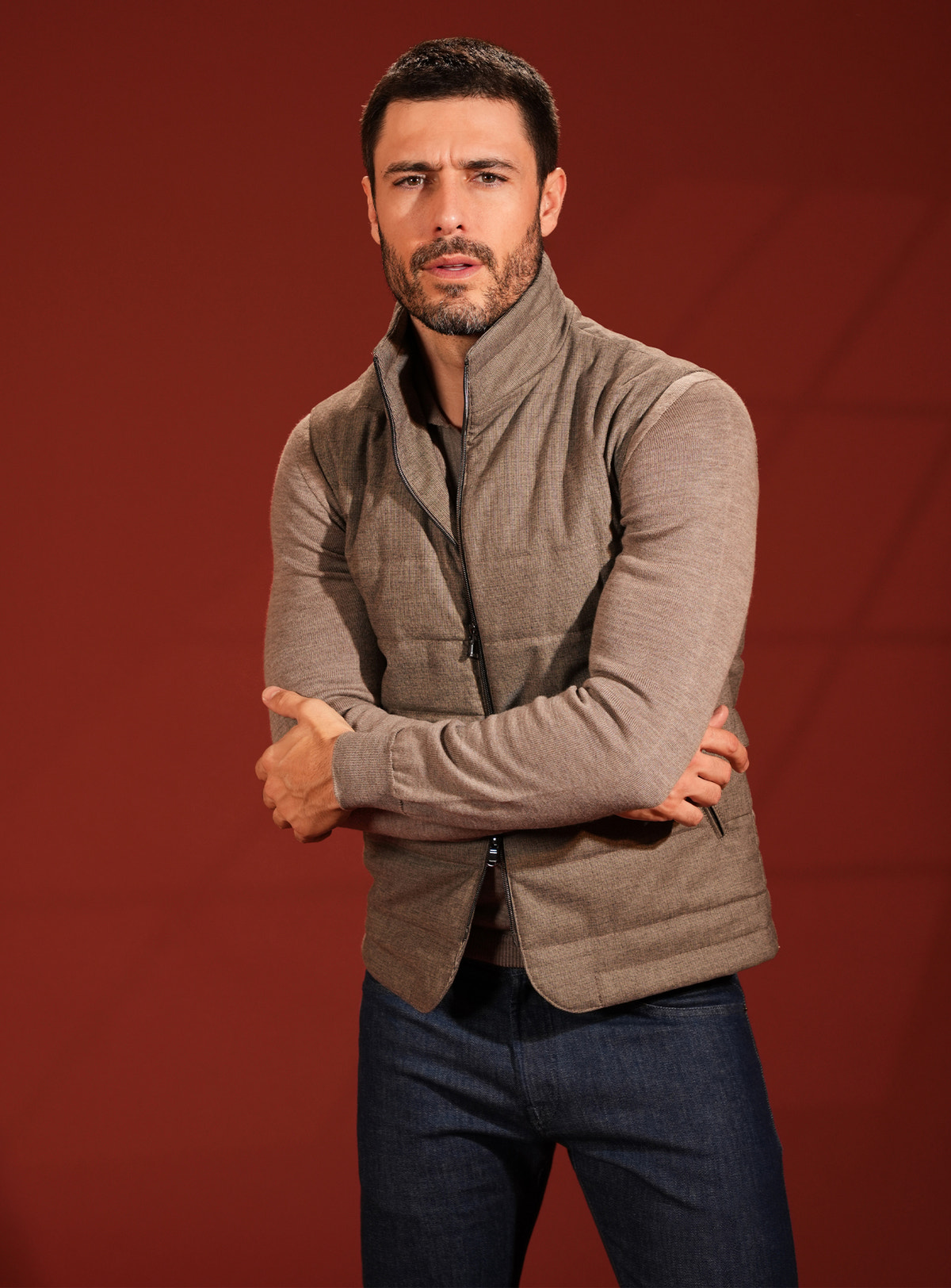 Taupe grey quilted Consiglieri vest with a raised collar and coordinated shirt