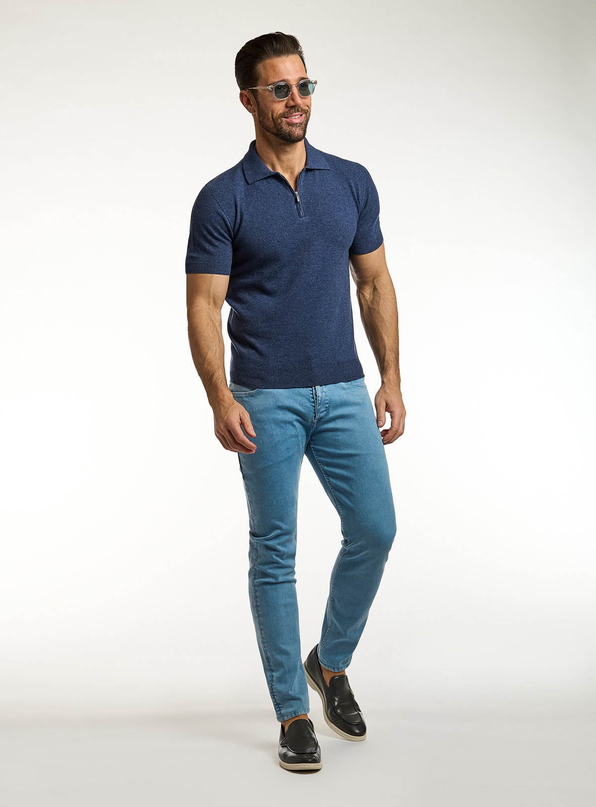 Consiglieri: navy short-sleeved polo with blue jeans