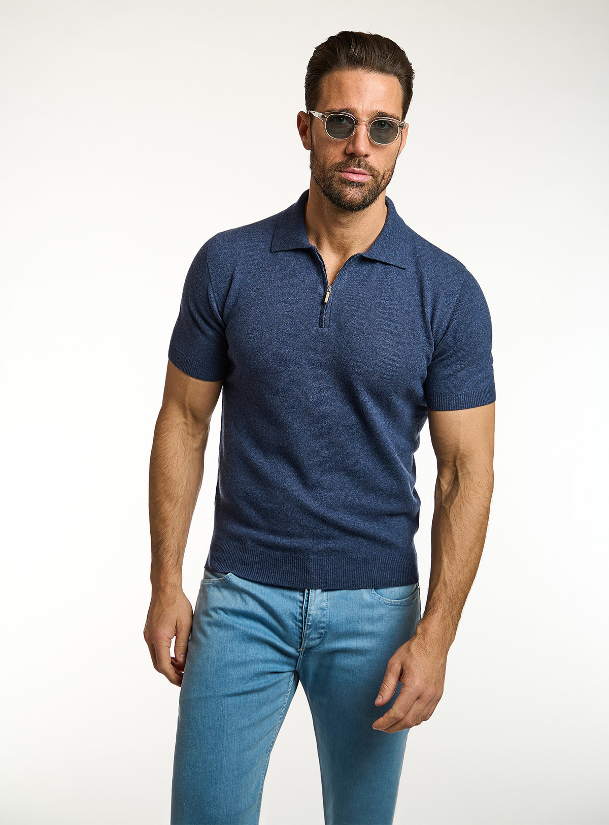 Consiglieri: navy short-sleeved polo with blue jeans