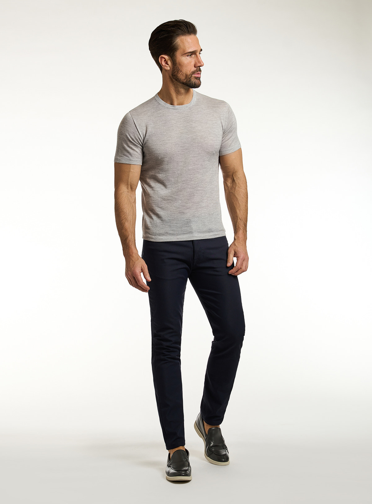 Consiglieri: light grey crew-neck T-shirt with navy trousers