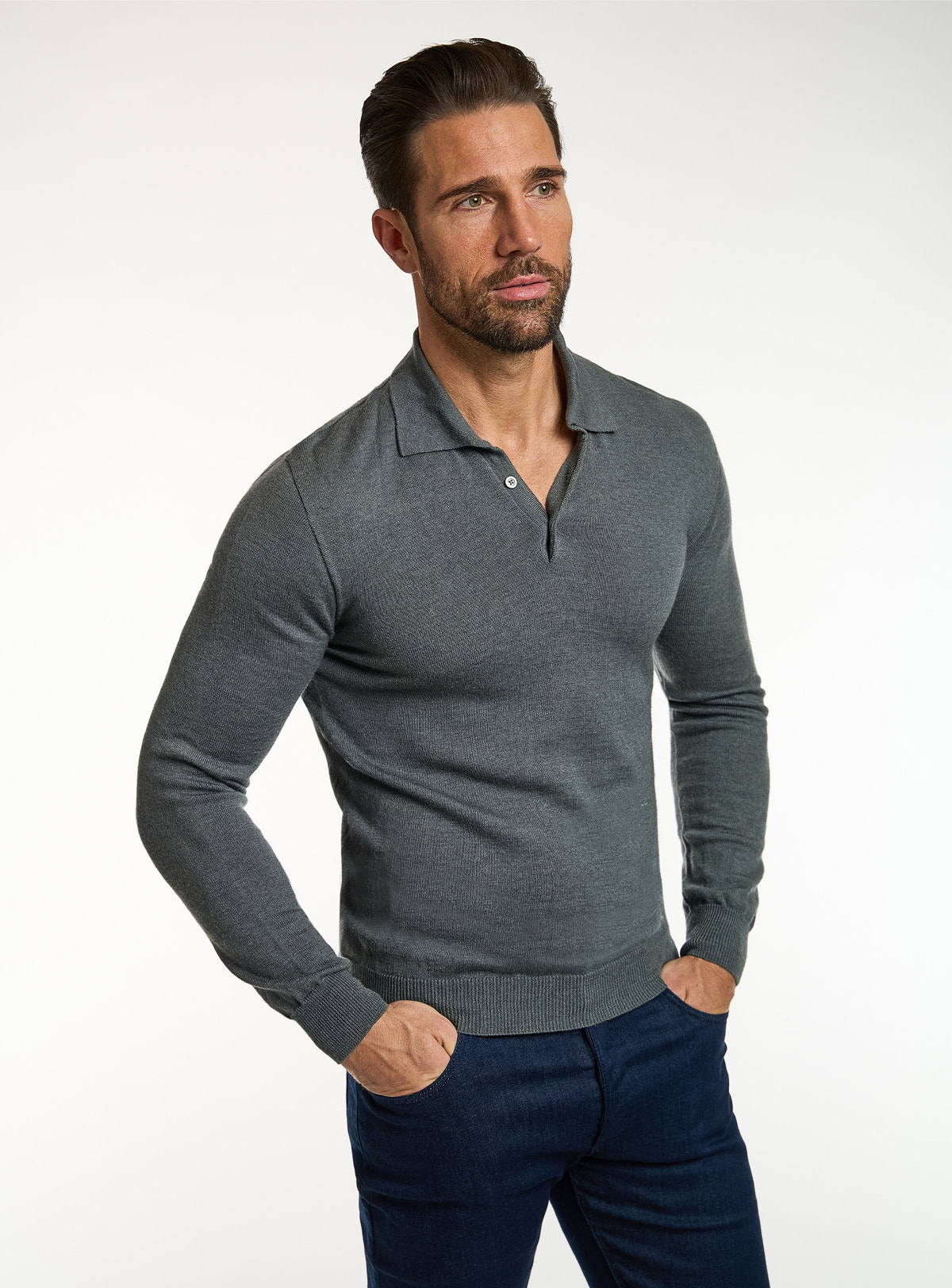 Consiglieri: green-grey polo-collar sweater with navy jeans