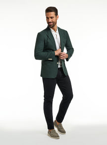 Consiglieri: black jeans with a dark green jacket and white shirt