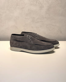 Consiglieri: grey lace-up shoes with a velvety texture and contrasting sole
