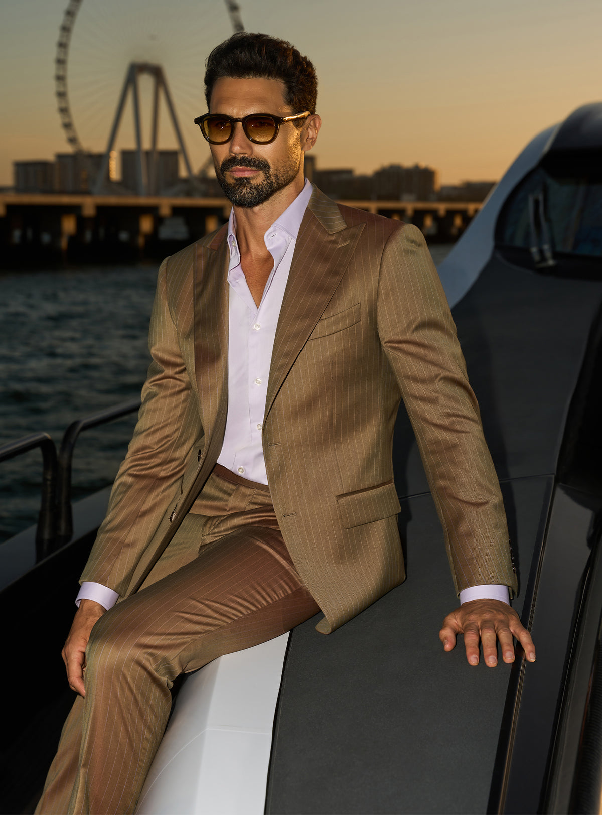 Consiglieri Imperial Grandeur: cognac suit with lustrous lapels and an open-collar white shirt