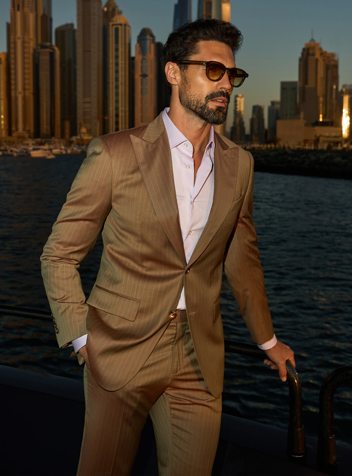 Consiglieri Imperial Grandeur: cognac suit with lustrous lapels and an open-collar white shirt