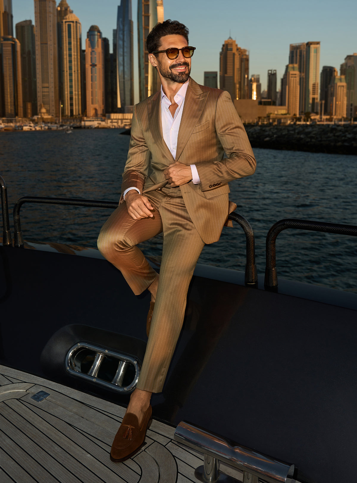 Consiglieri Imperial Grandeur: cognac suit with lustrous lapels and an open-collar white shirt