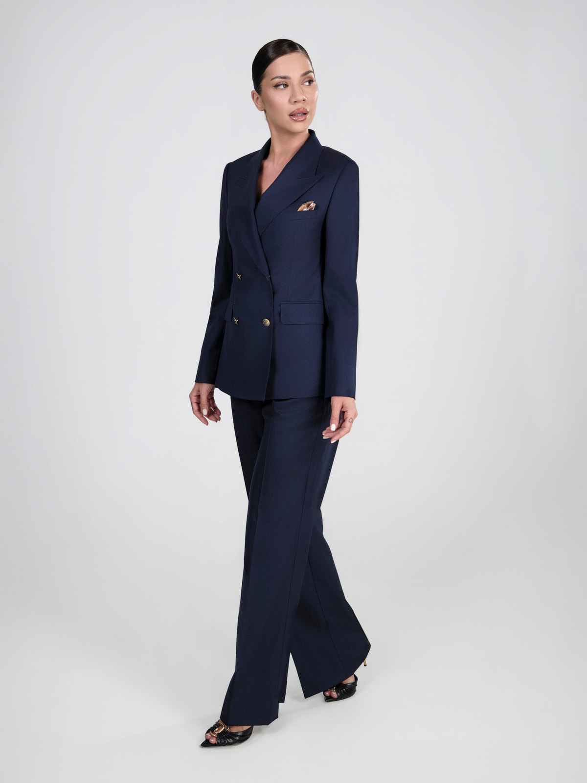 Navy Consiglieri DONNA women's suit with gold-tone buttons and wide-leg trousers