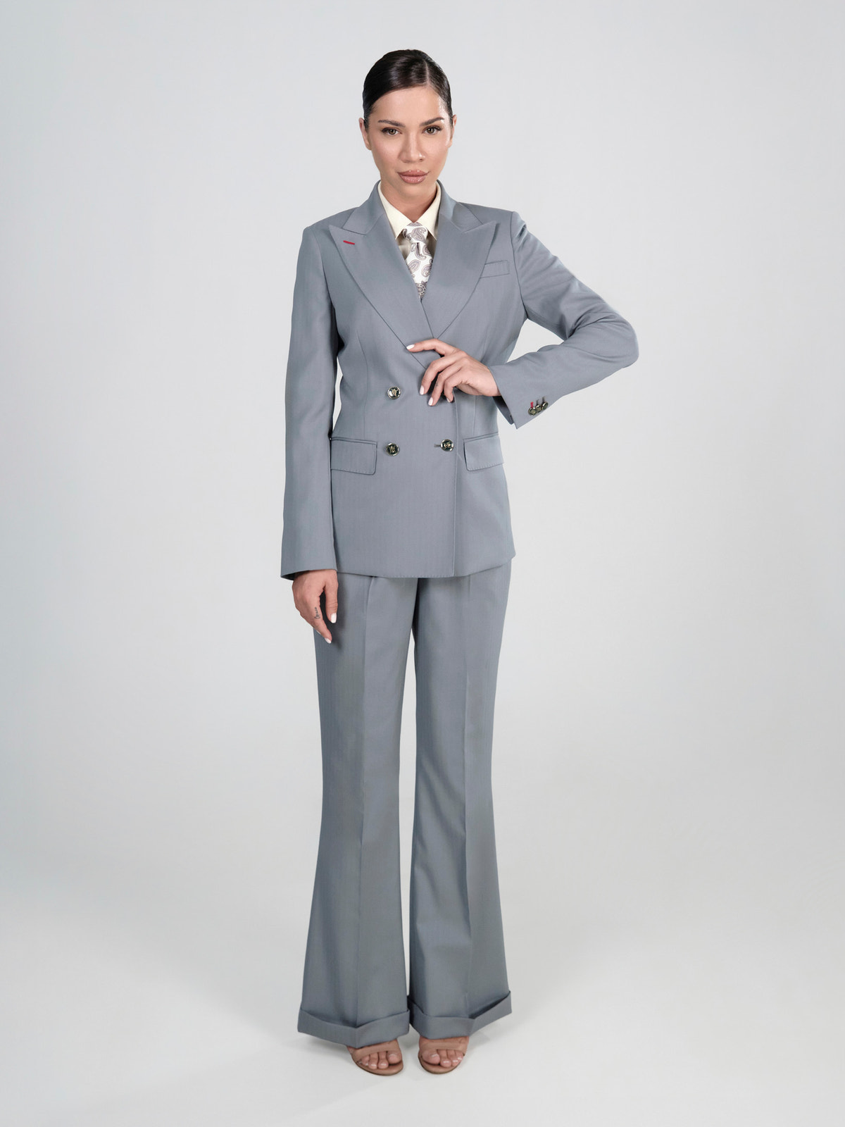 Grey Consiglieri DONNA women's suit with a fitted double-breasted blazer and flared trousers