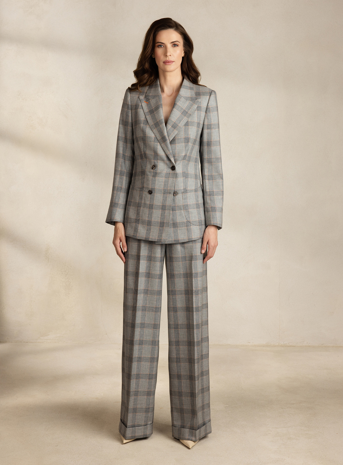 Grey checked Consiglieri DONNA suit with a double-breasted blazer and wide-leg trousers