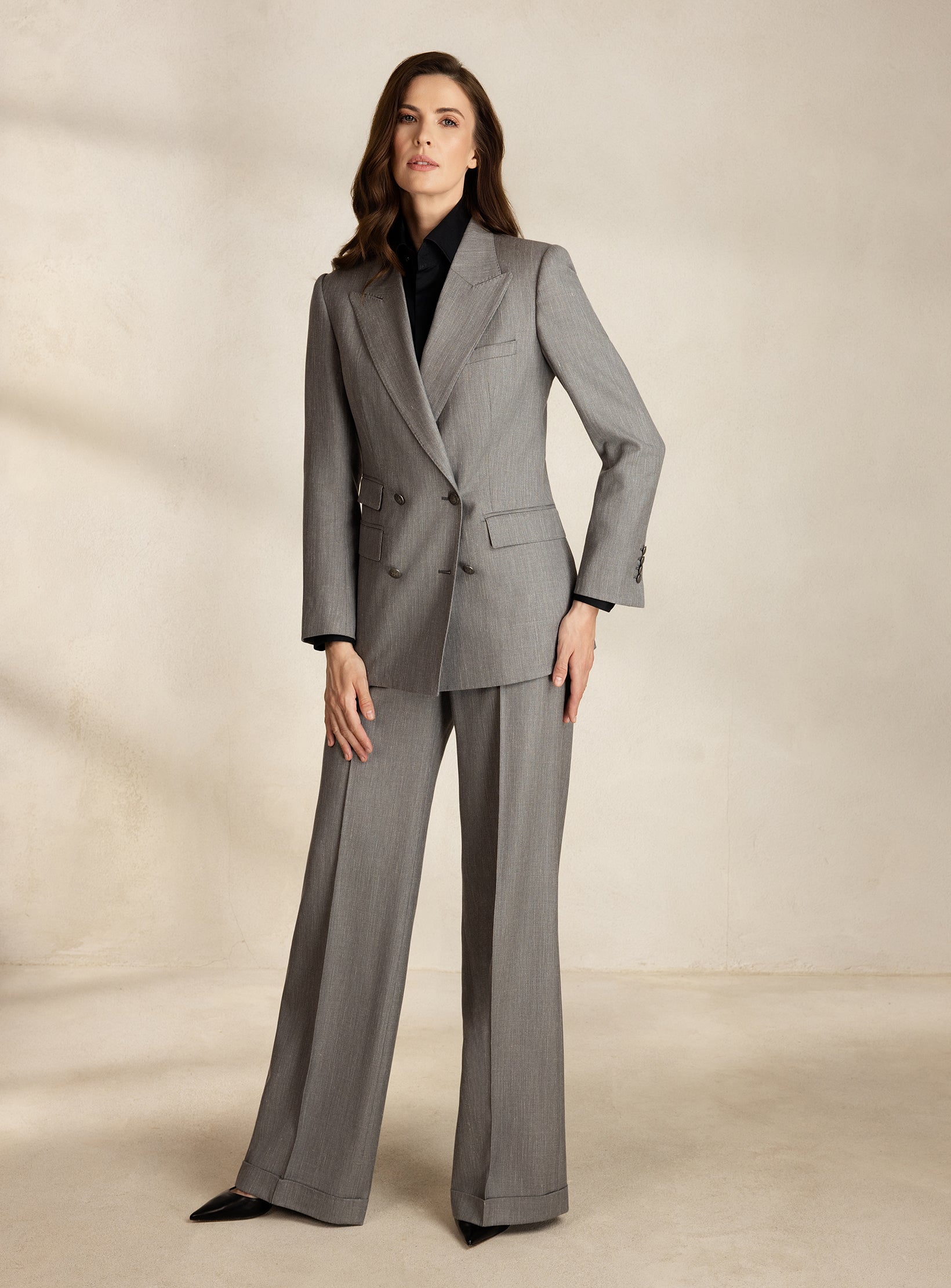 CANNES SUIT