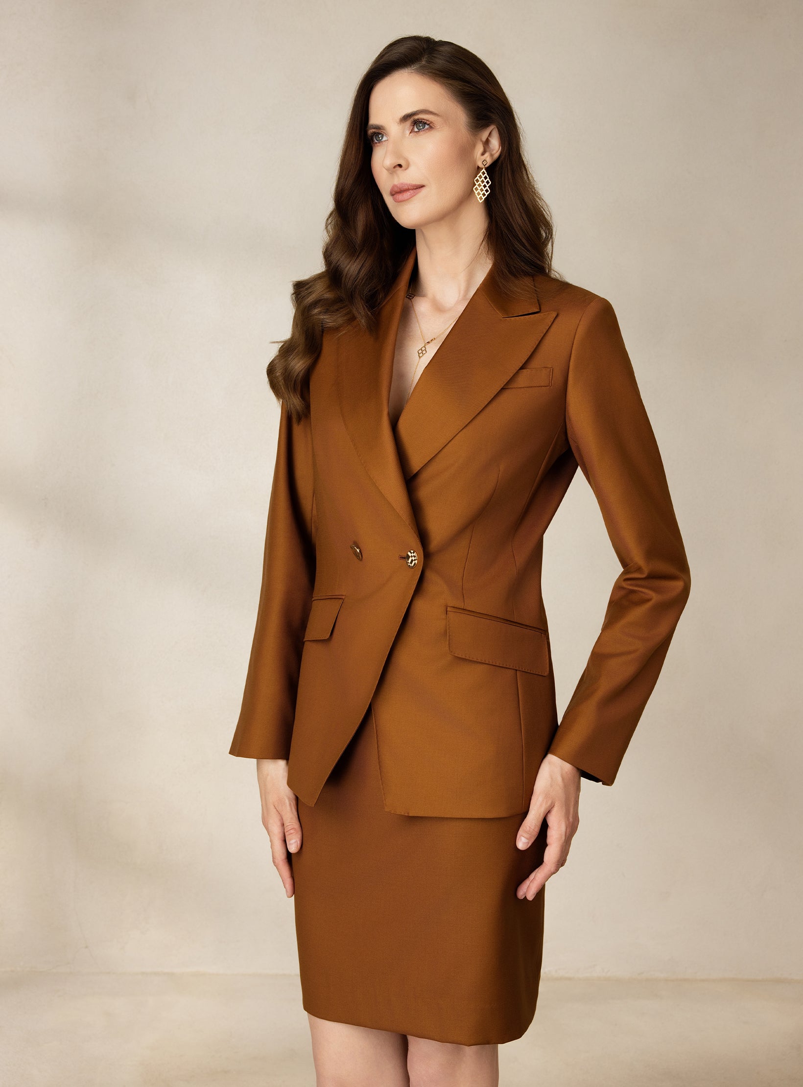 CLUTCH SUIT