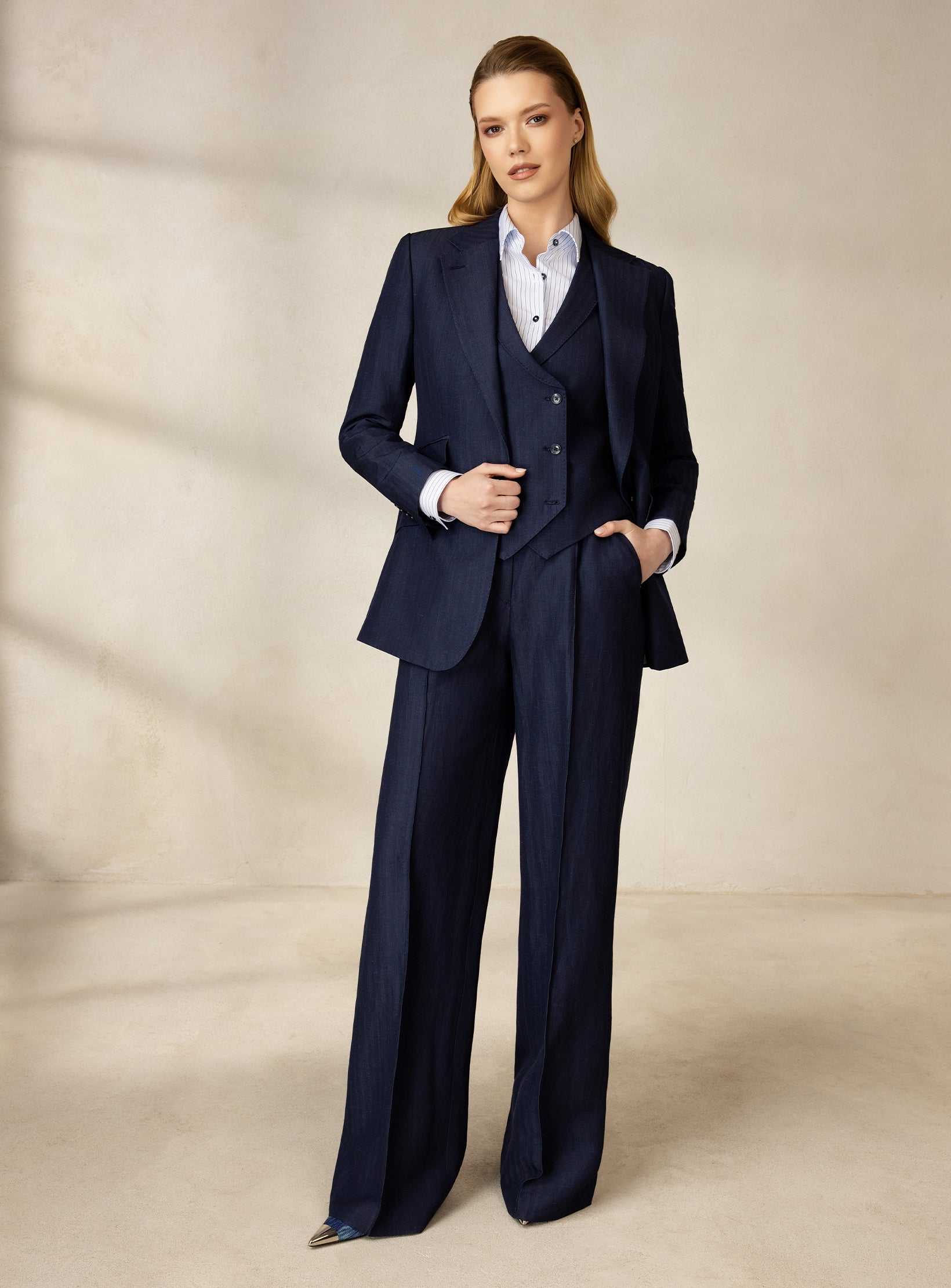 MONACO SUIT
