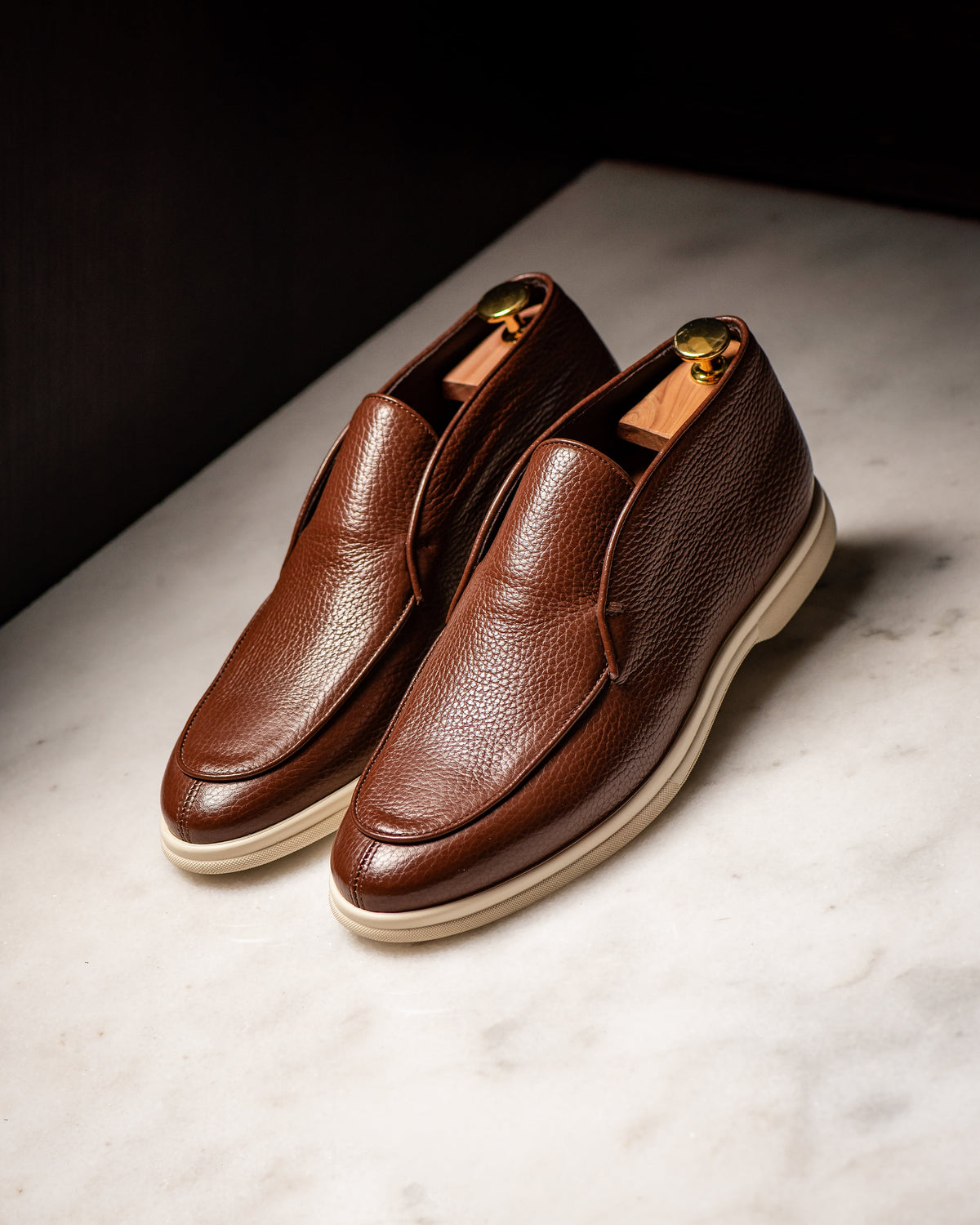 Consiglieri: brown mid-top loafers with a contrasting sole