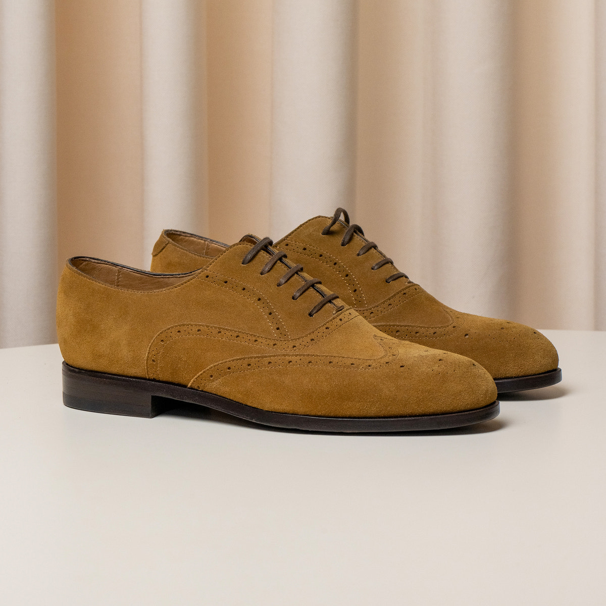 Consiglieri: ochre Oxford shoes with a velvety texture and decorative broguing