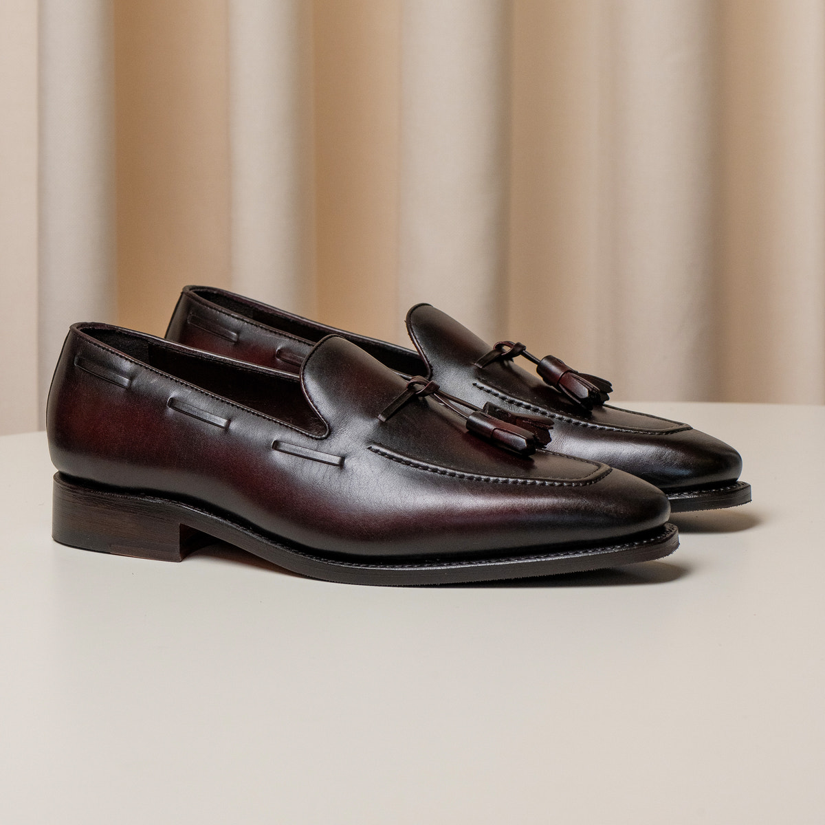 Consiglieri: dark brown tassel loafers with a polished finish