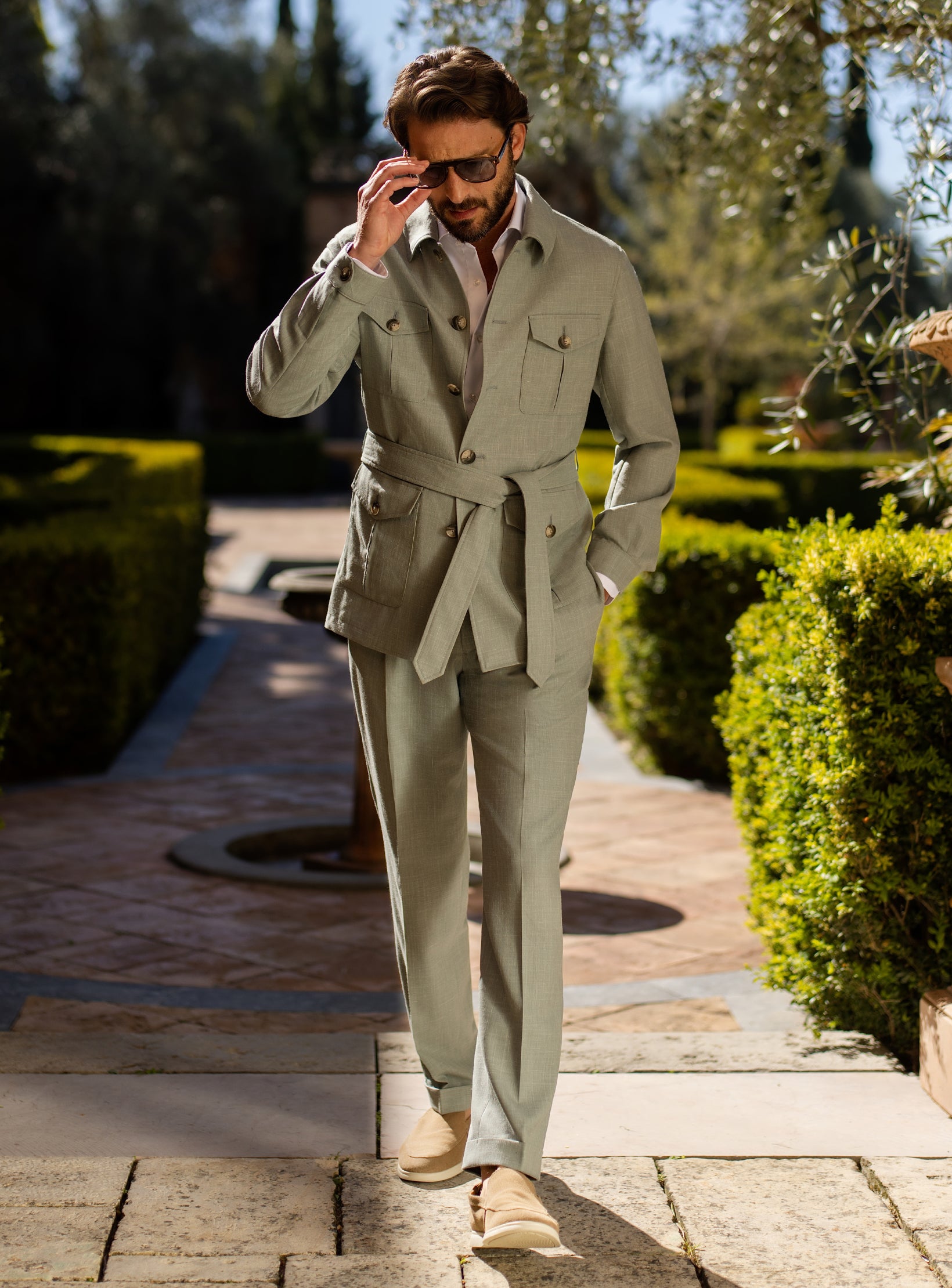 Valbonne Suit