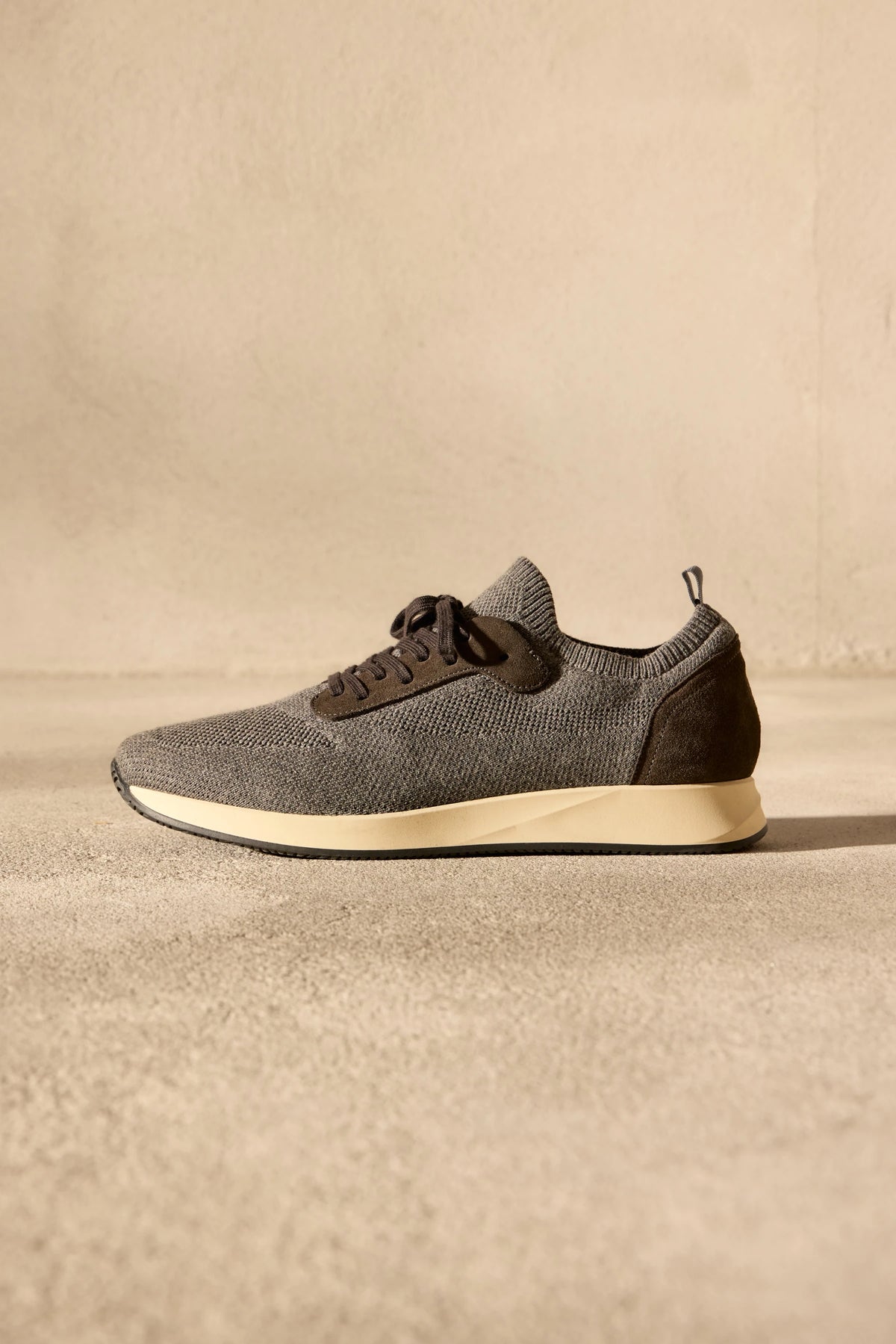 The Graphite Knit Runner