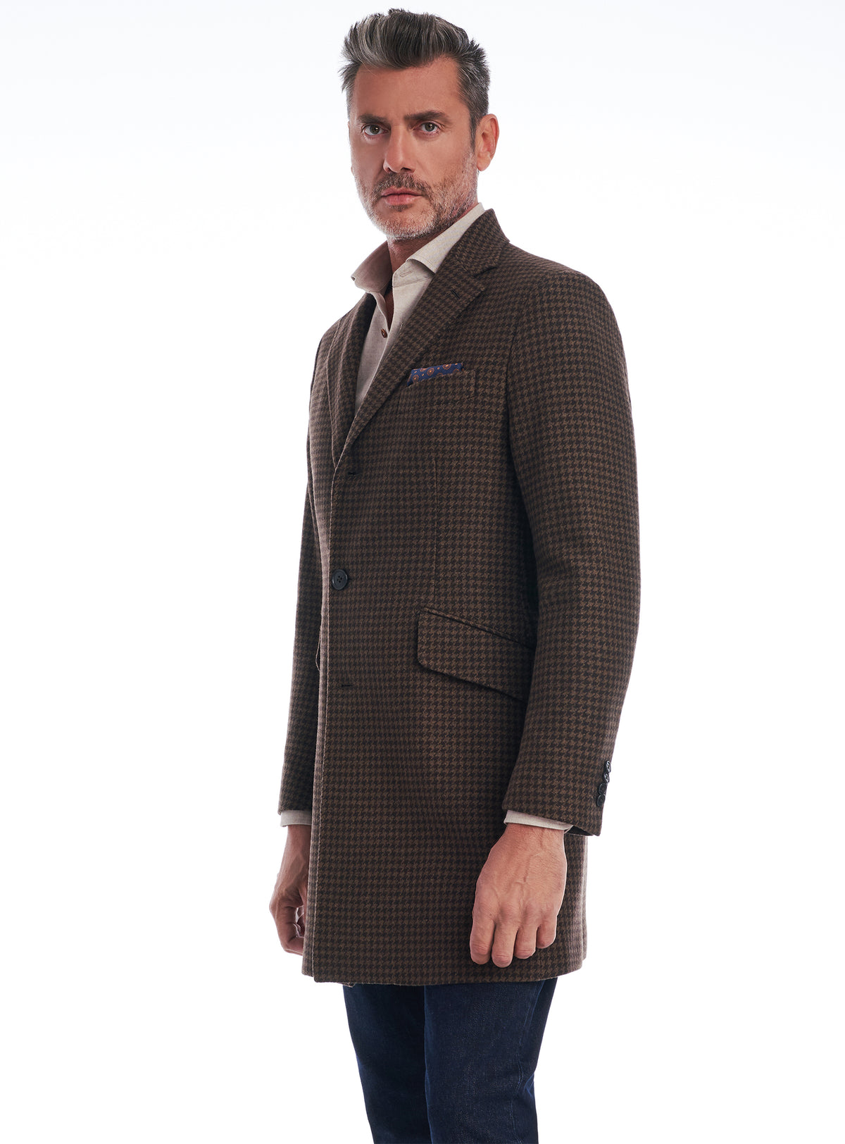 Consiglieri Notting Hill: brown overcoat with small checks and lapels