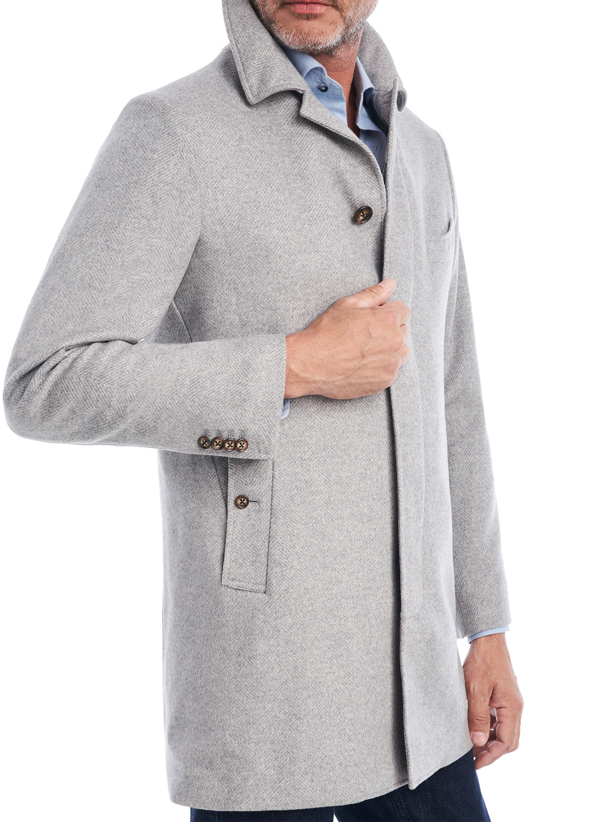 Consiglieri Florence: light grey overcoat with a raised collar and dark buttons