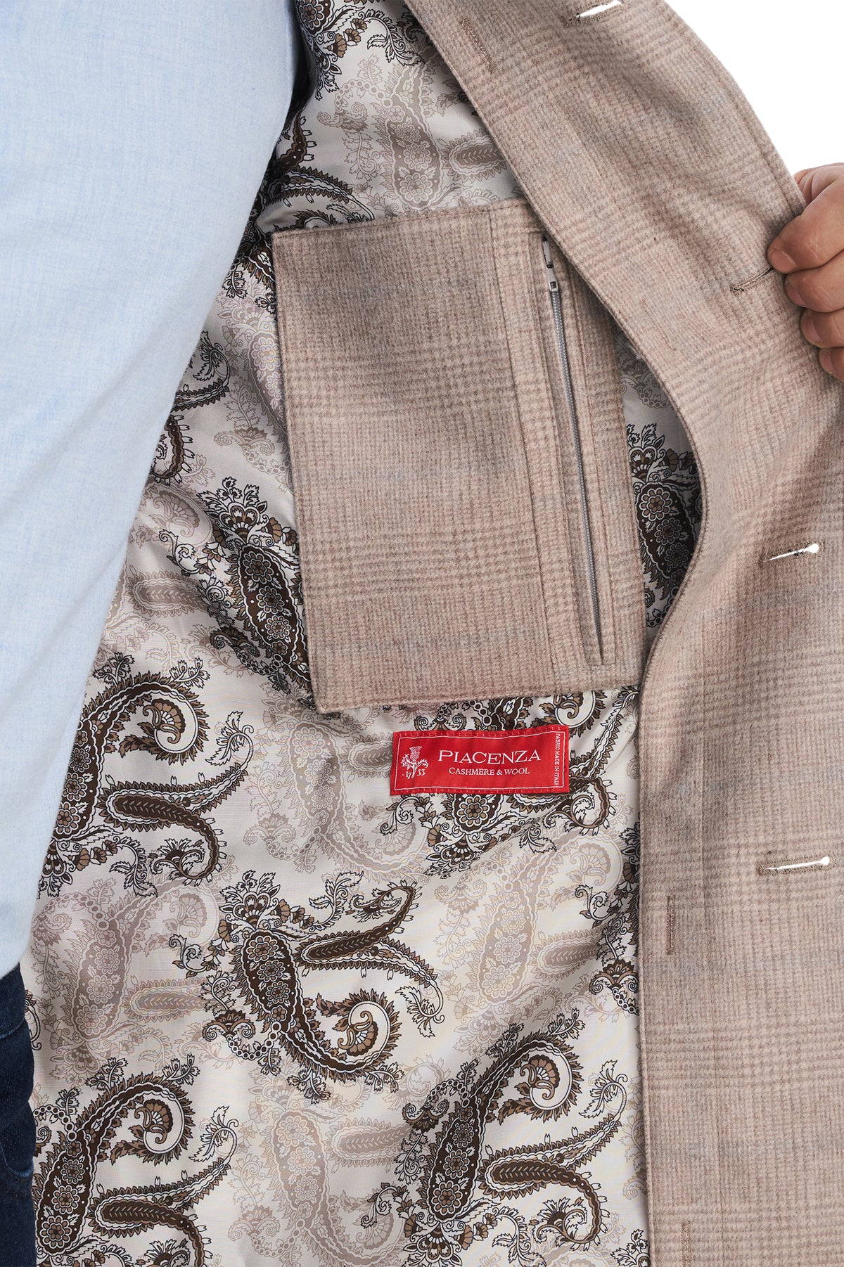 Consiglieri Cannes: light ornamental-pattern lining inside the overcoat