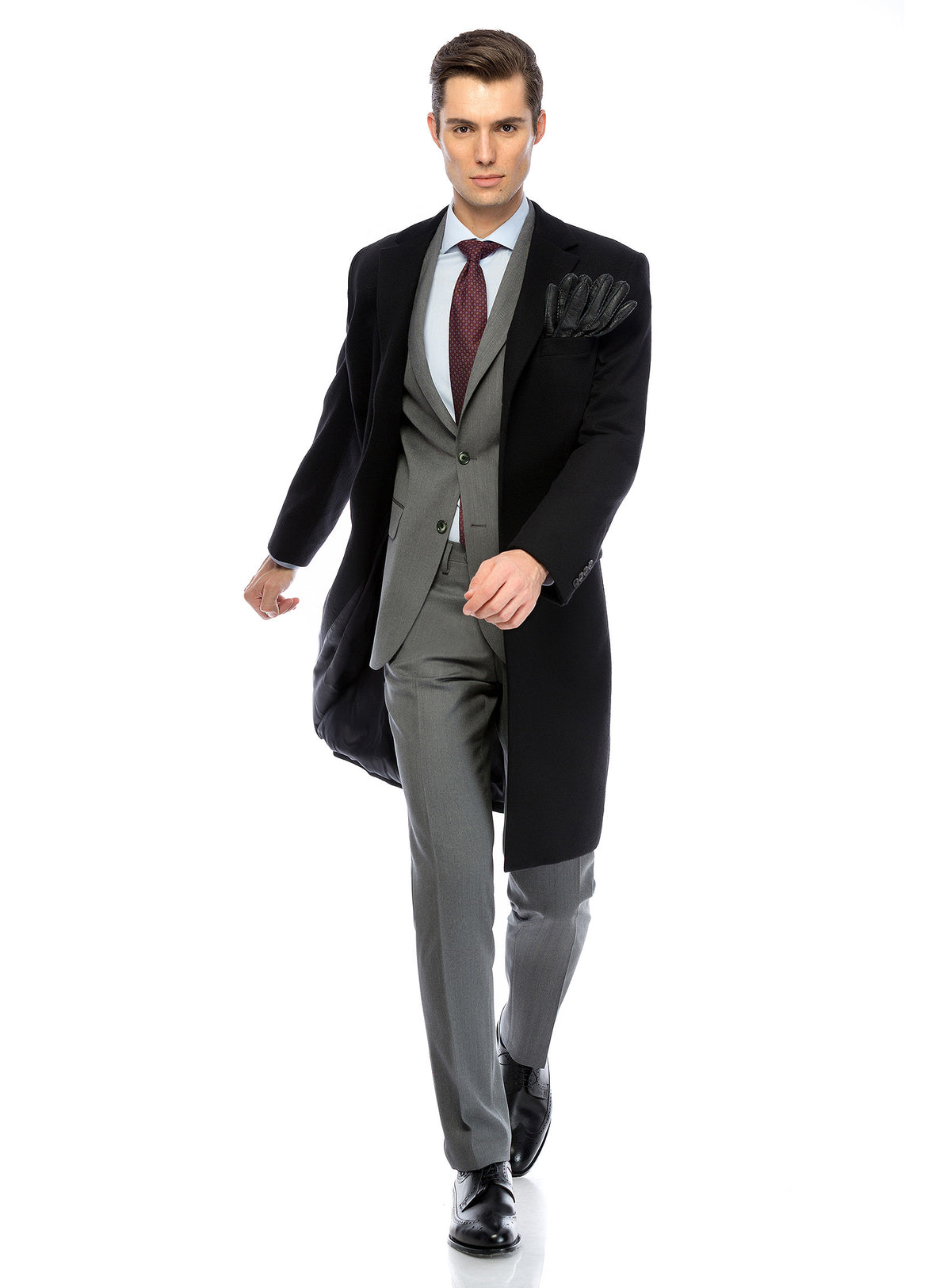 Consiglieri Harrods: black overcoat with lapels and grey trousers