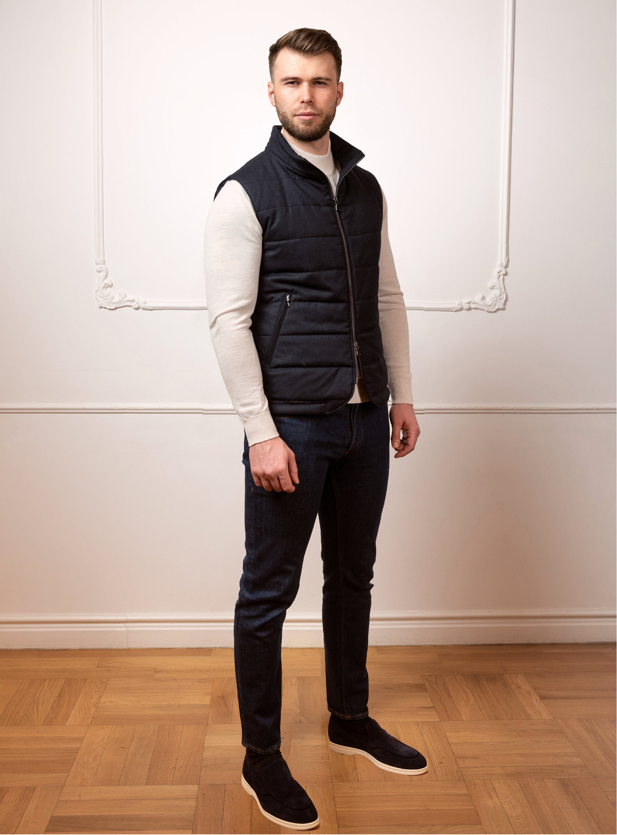 Consiglieri Menton: dark navy quilted zip-front gilet