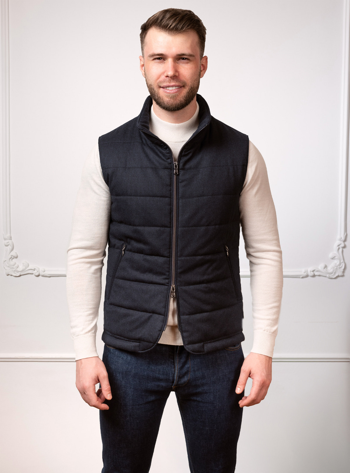 Consiglieri Menton: dark navy quilted zip-front gilet