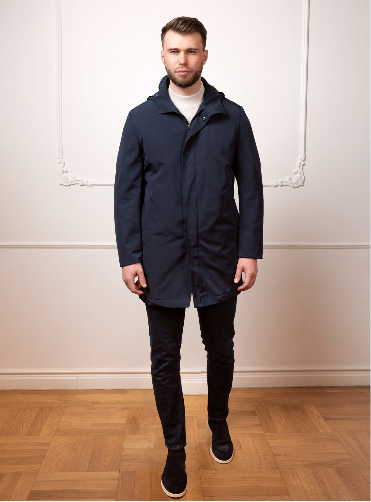 Consiglieri Genoa: navy hooded jacket with discreet pockets