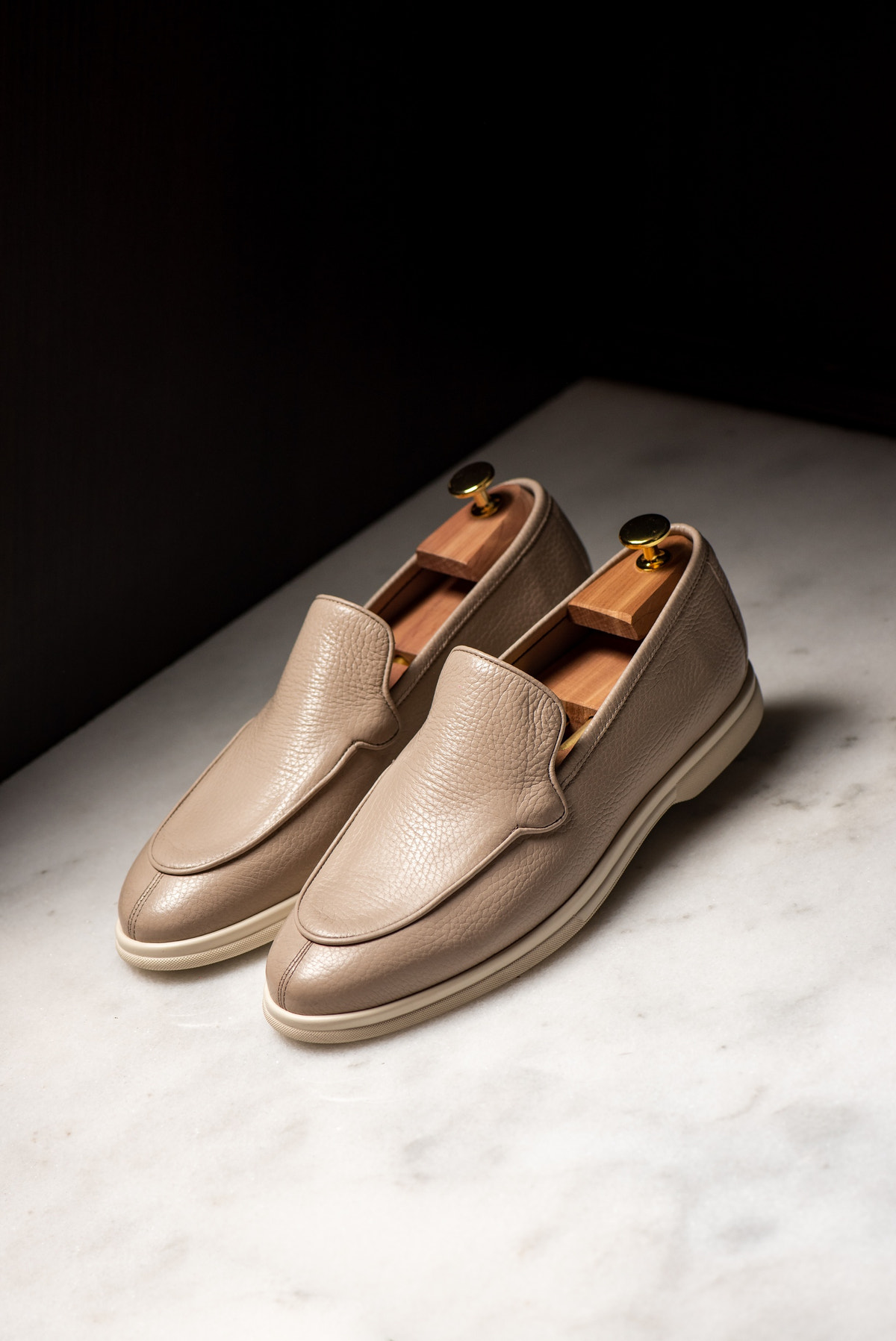 Consiglieri: beige loafers with a smooth finish and pale soles